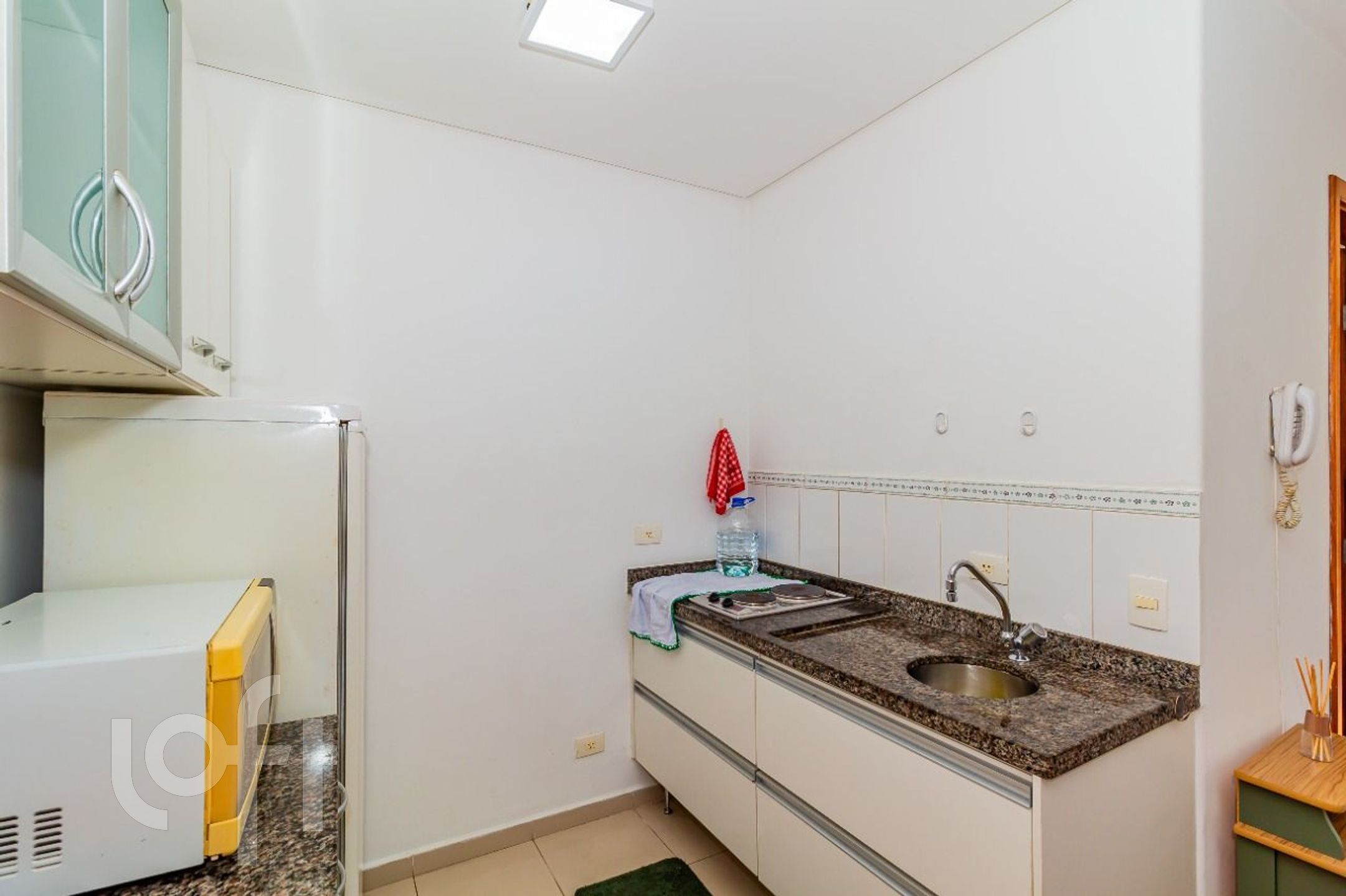 Apartamento à venda com 1 quarto, 37m² - Foto 6