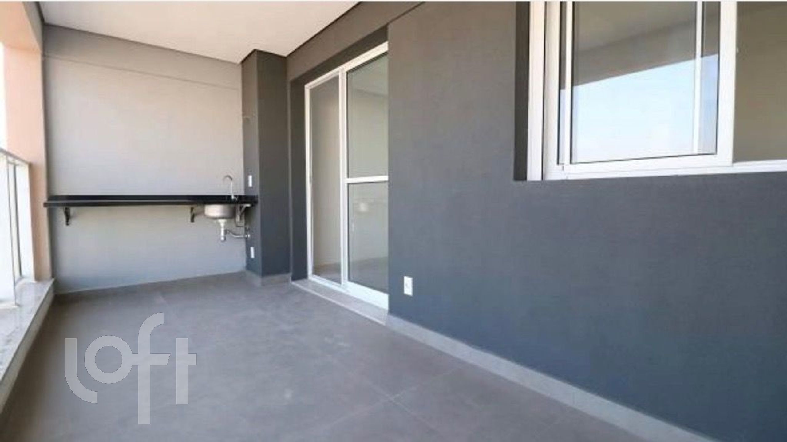 Apartamento à venda com 2 quartos, 70m² - Foto 3