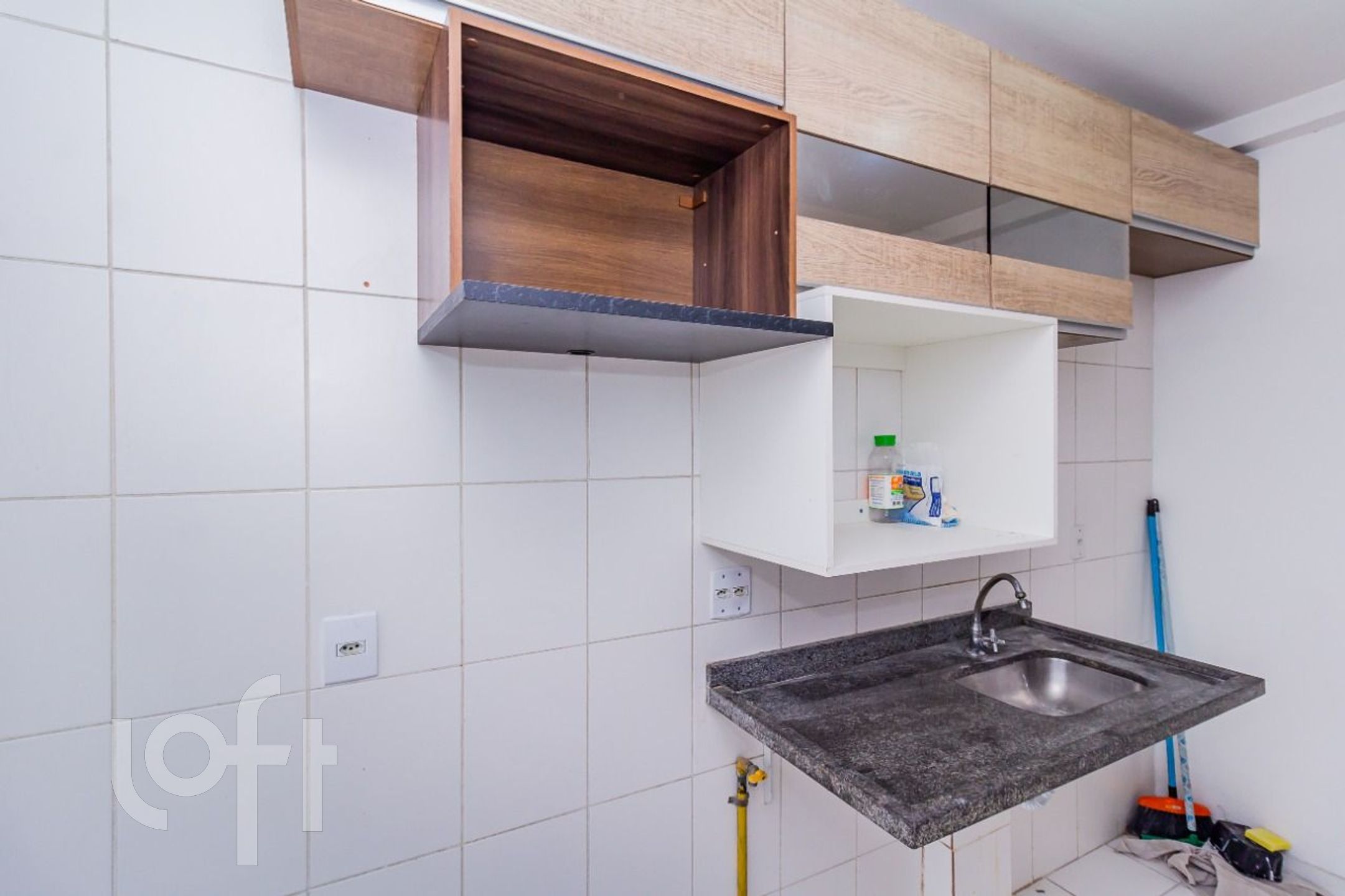 Apartamento à venda com 2 quartos, 46m² - Foto 14