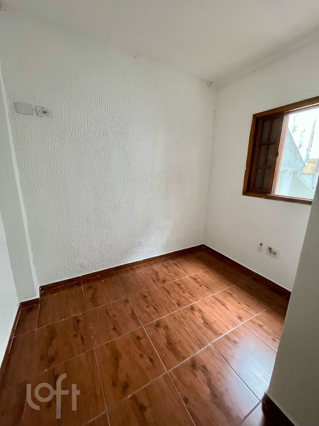 Casa à venda com 3 quartos, 103m² - Foto 4