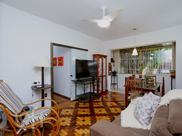 Apartamento com 95m², 3 dormitórios, Santana em Porto Alegre