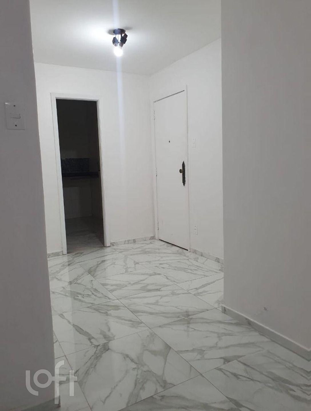 Apartamento à venda com 2 quartos, 80m² - Foto 18