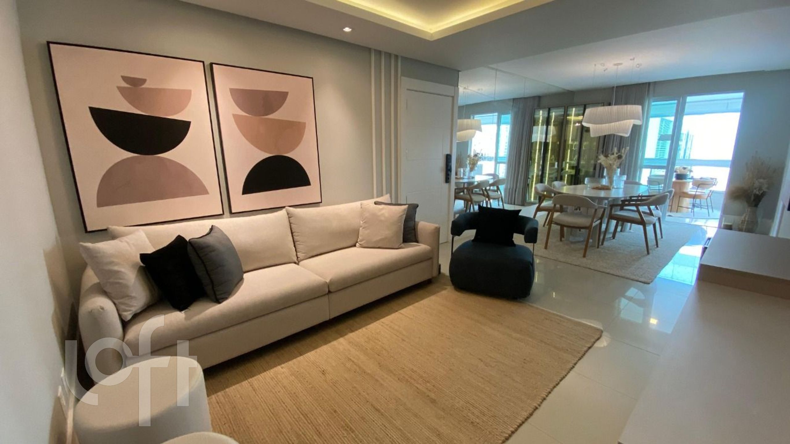 Apartamento à venda em Centro com 138 m², 3 quartos, 1 suíte, 4 vagas