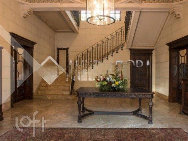 Apartamento com 86m², 2 dormitórios, 1 suíte, 1 vaga, Moinhos de Vento em Porto Alegre