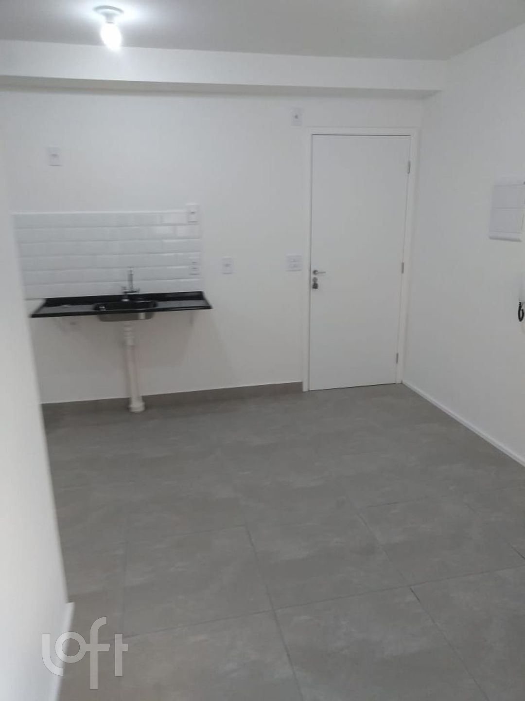 Apartamento à venda com 2 quartos, 40m² - Foto 12