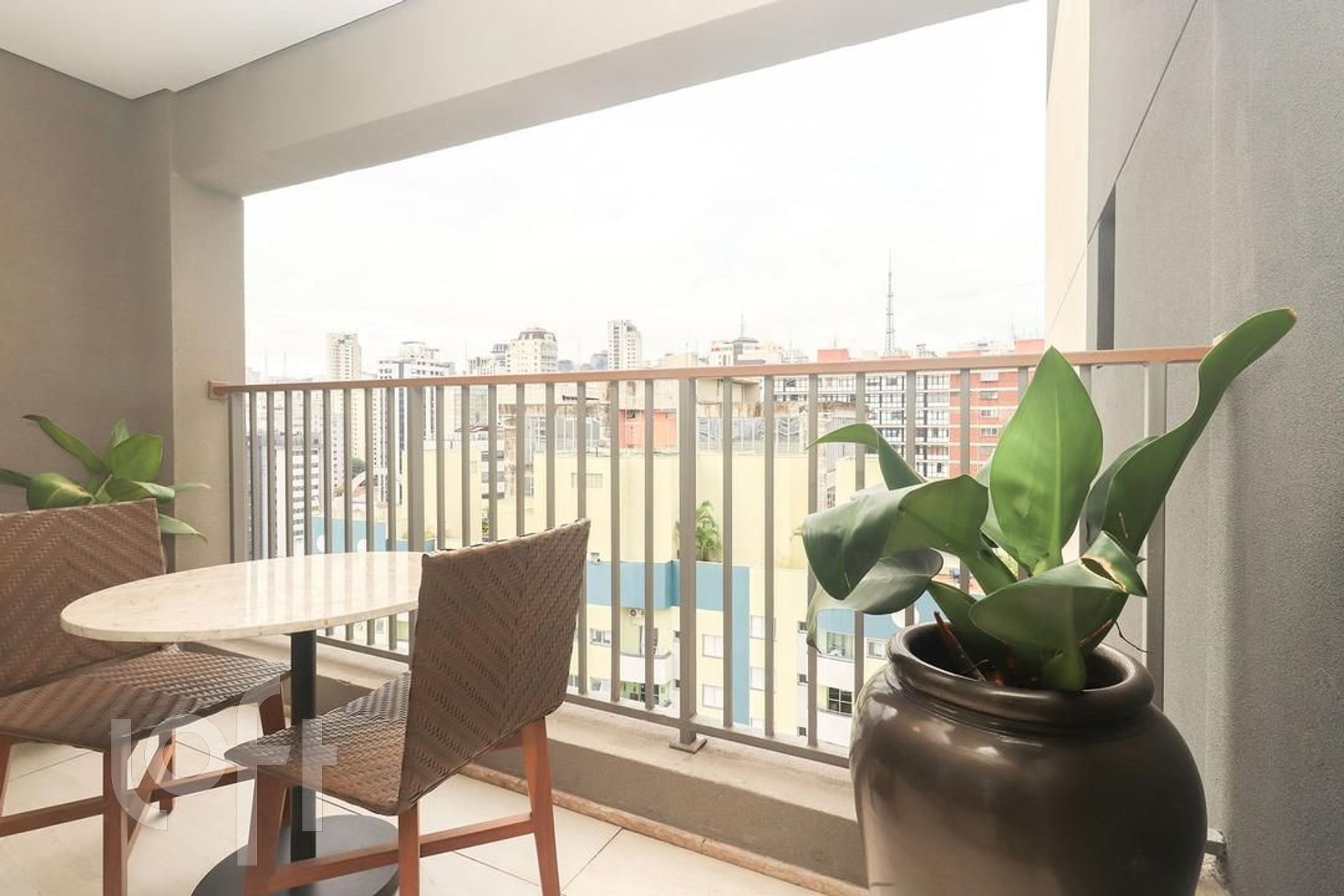 Apartamento à venda com 1 quarto, 28m² - Foto 19