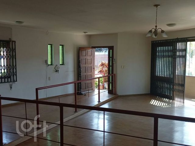 Casa com 408m², 3 dormitórios, 3 suítes, 4 vagas, Chácara das Pedras em Porto Alegre