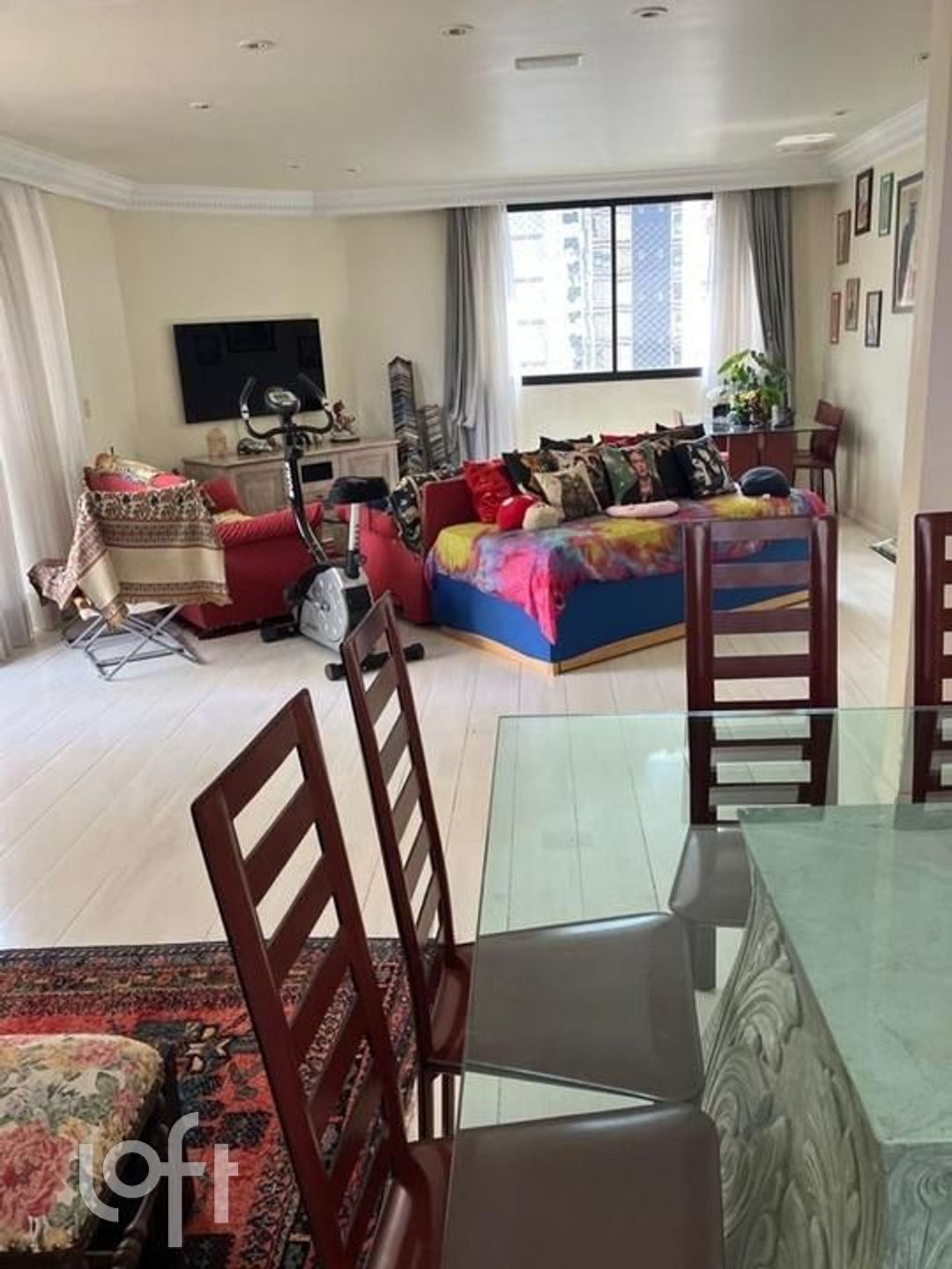 Apartamento à venda com 4 quartos, 203m² - Foto 32