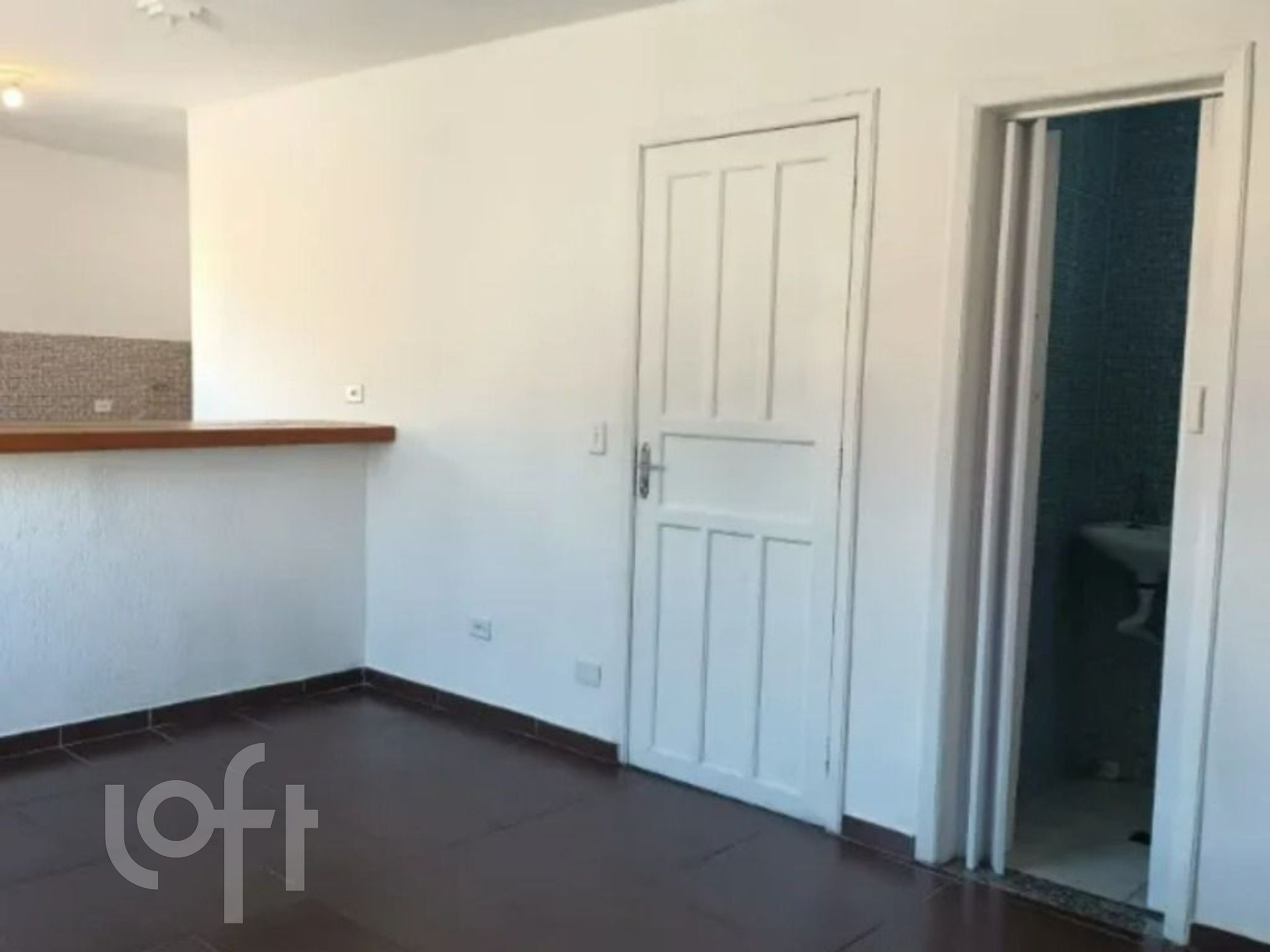 Casa à venda com 3 quartos, 243m² - Foto 6