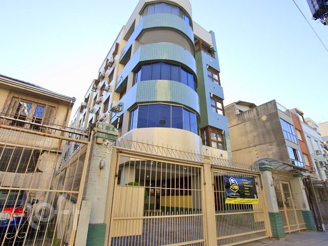 Apartamento com 66m², 2 dormitórios, 1 suíte, 1 vaga, Santana em Porto Alegre