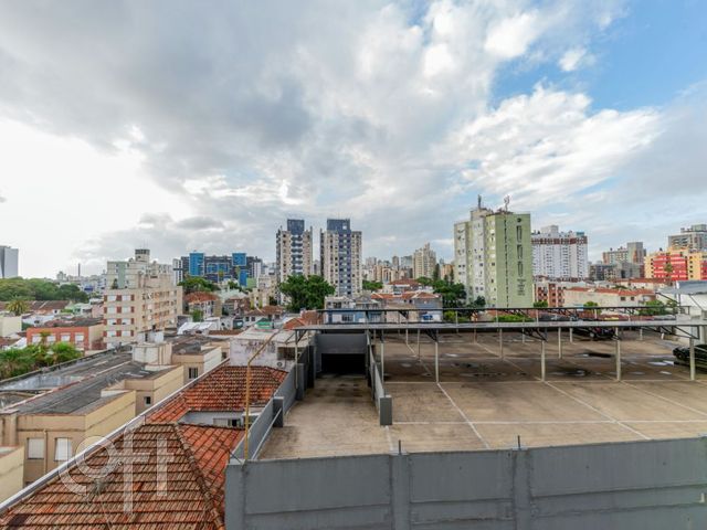 Apartamento com 62m², 2 dormitórios, 1 suíte, 2 vagas, Cidade Baixa em Porto Alegre