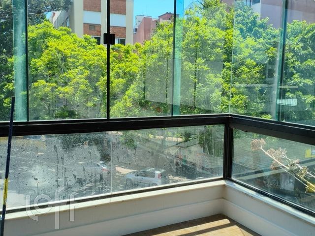 Apartamento com 90m², 2 dormitórios, Petrópolis em Porto Alegre