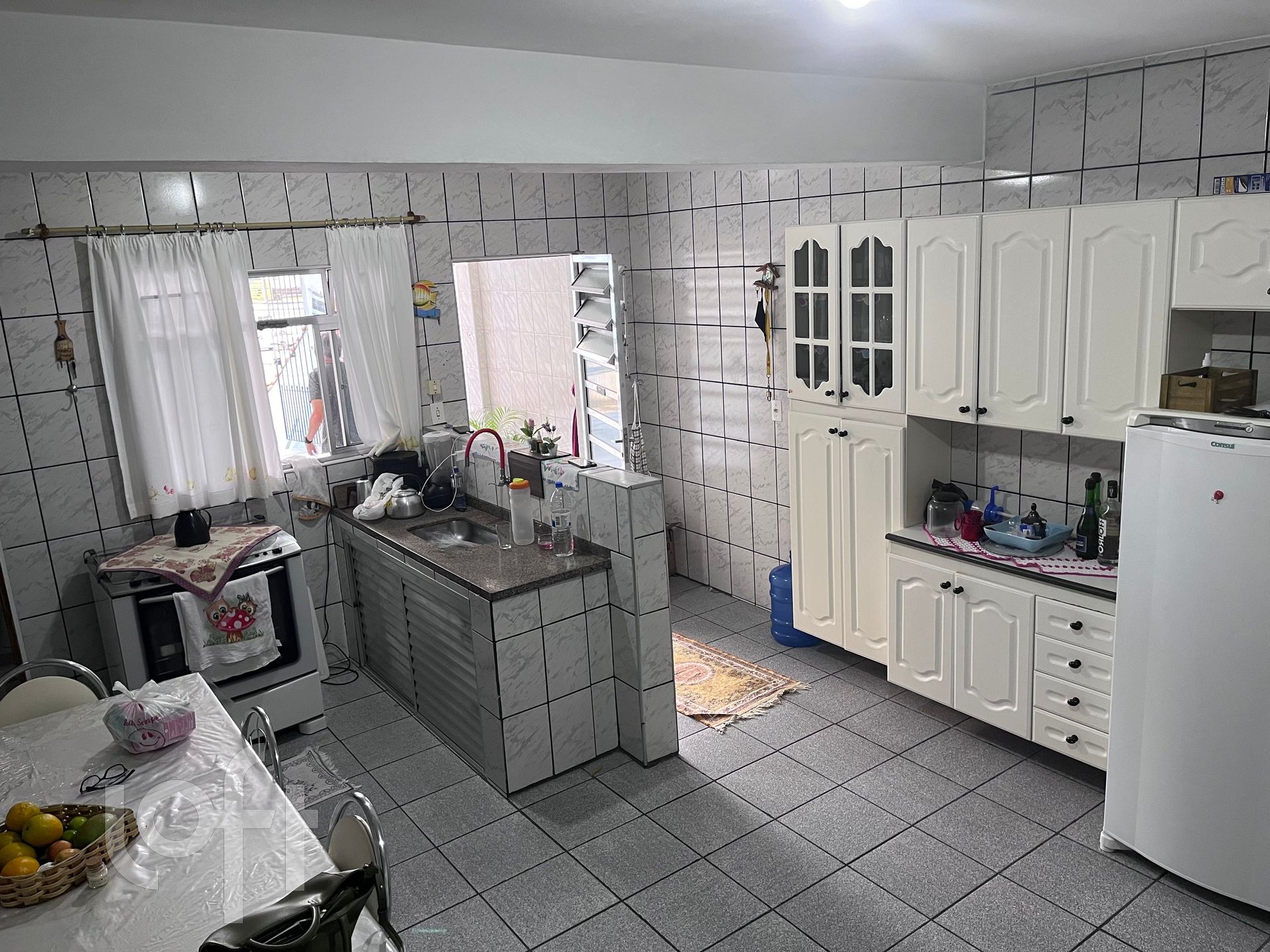 Casa à venda com 3 quartos, 210m² - Foto 6