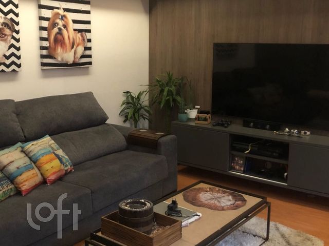 Apartamento com 74m², 2 dormitórios, 1 suíte, 1 vaga, Petrópolis em Porto Alegre