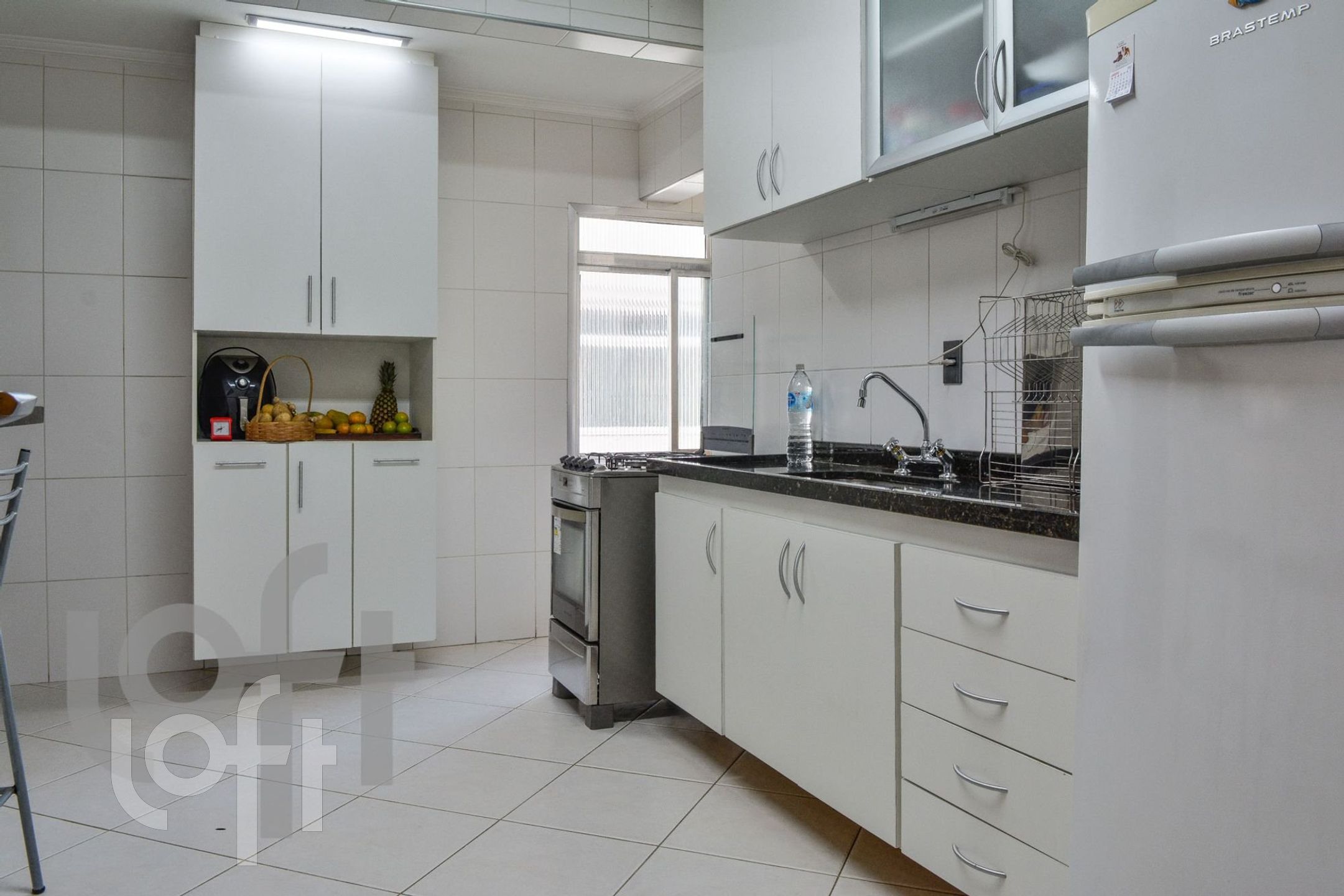 Apartamento à venda com 2 quartos, 89m² - Foto 27