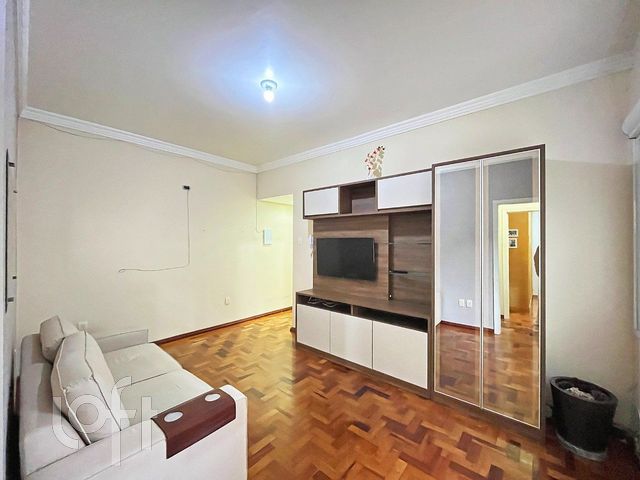 Apartamento com 67m², 2 dormitórios, 2 vagas, Moinhos de Vento em Porto Alegre