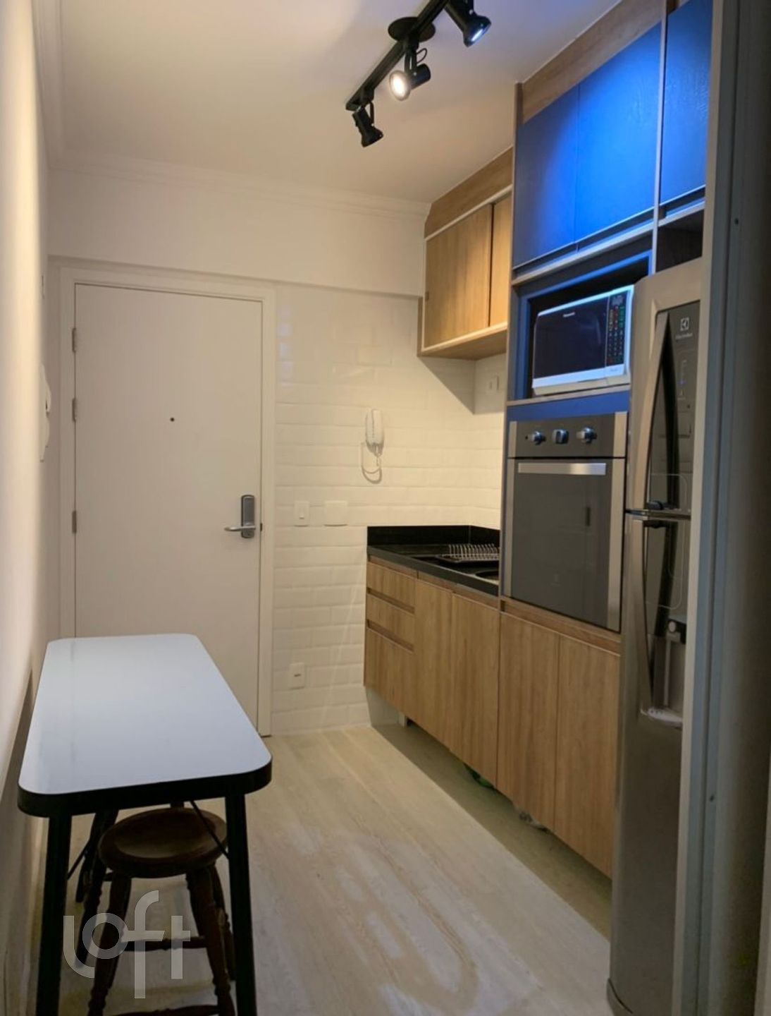 Apartamento à venda com 1 quarto, 27m² - Foto 1