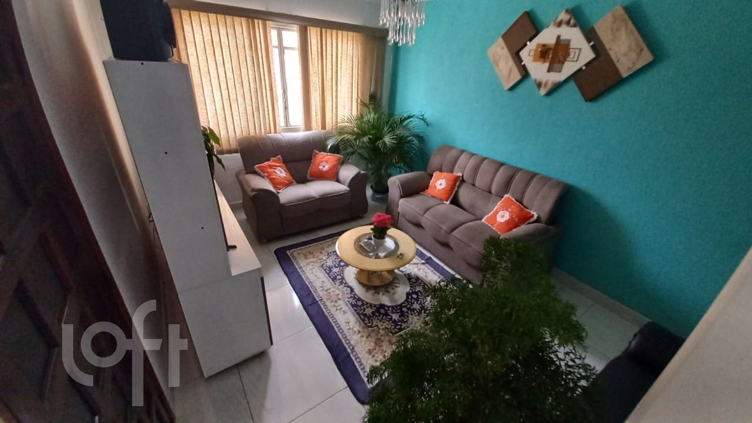 Casa à venda com 2 quartos, 70m² - Foto 2