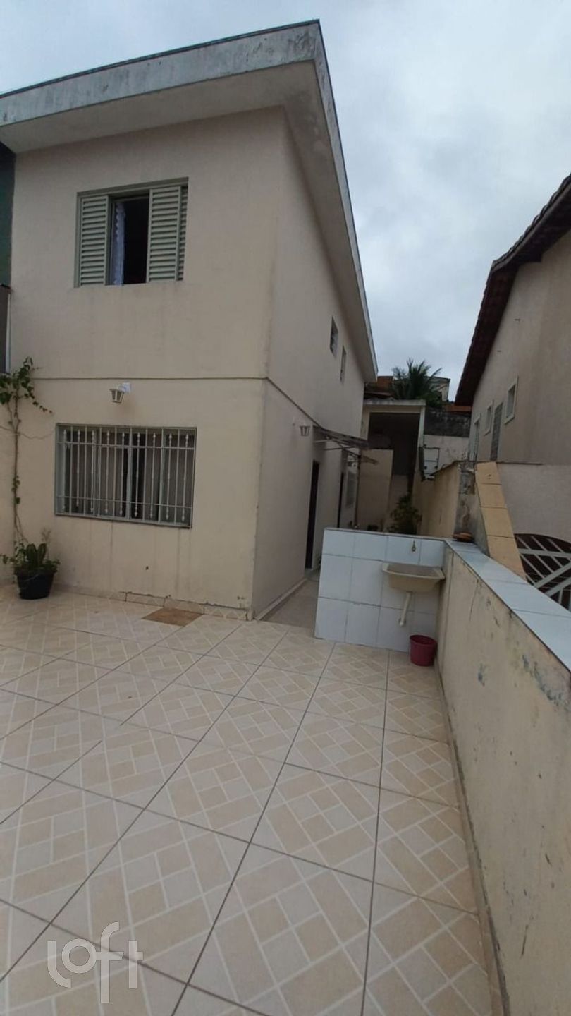 Casa à venda com 2 quartos, 70m² - Foto 16