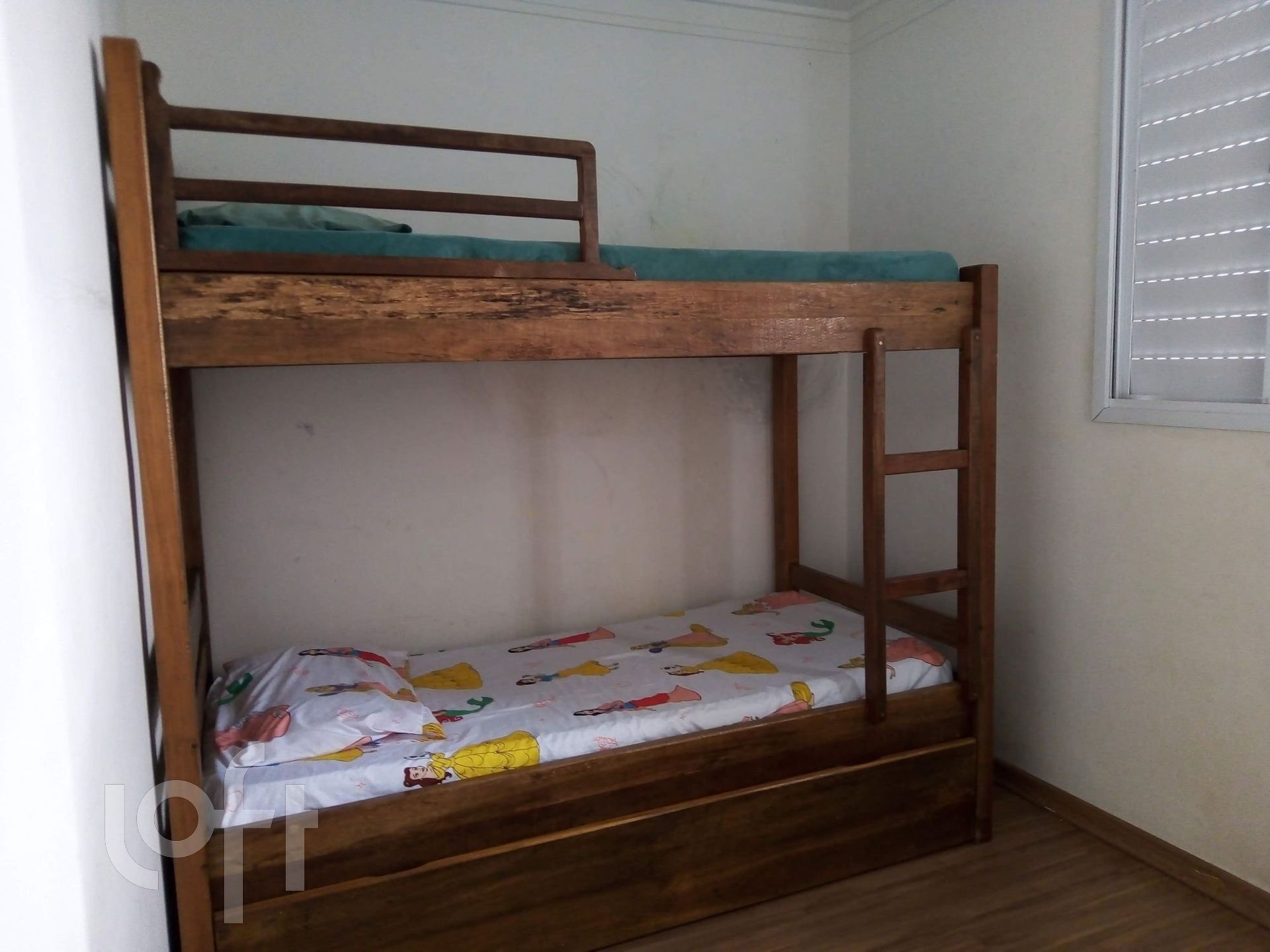 Apartamento à venda com 3 quartos, 64m² - Foto 2