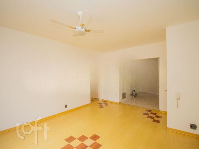 Apartamento com 70m², 2 dormitórios, 1 vaga, Bom Fim em Porto Alegre