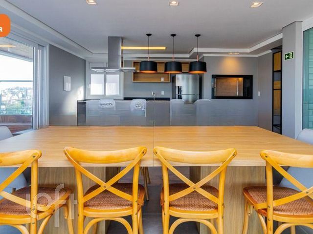 Apartamento com 69m², 2 dormitórios, 1 suíte, Cristo Redentor em Porto Alegre