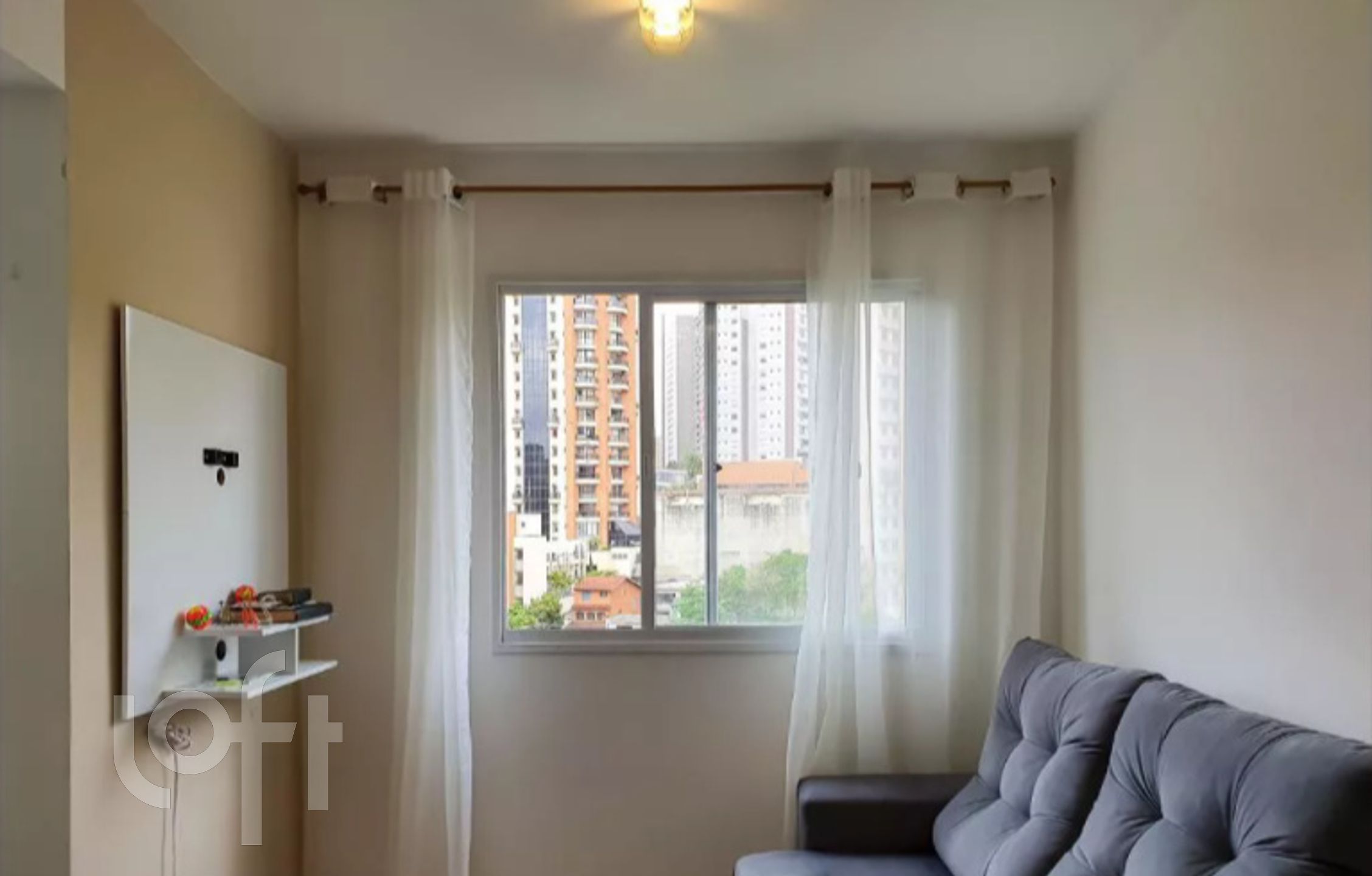 Apartamento à venda com 2 quartos, 40m² - Foto 1