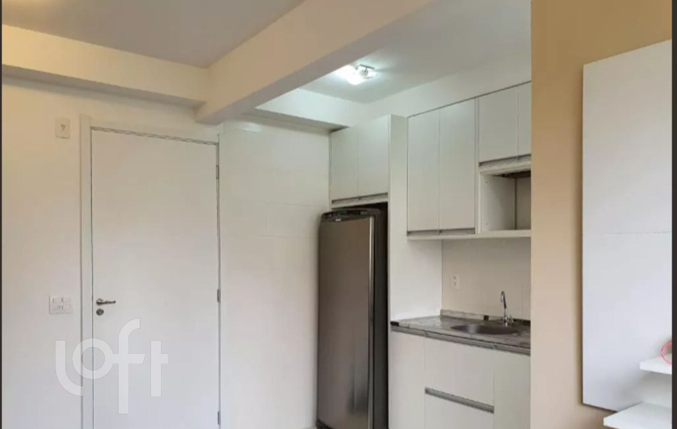 Apartamento à venda com 2 quartos, 40m² - Foto 3