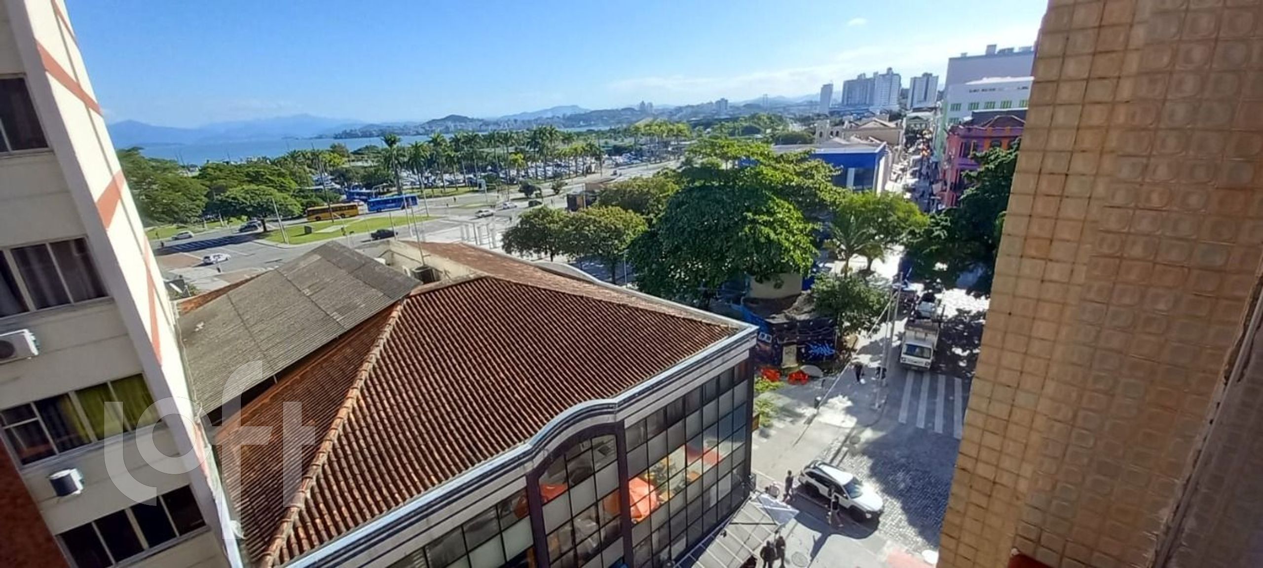Apartamentos com 88m², 2 quartos, no bairro Centro em Florianópolis