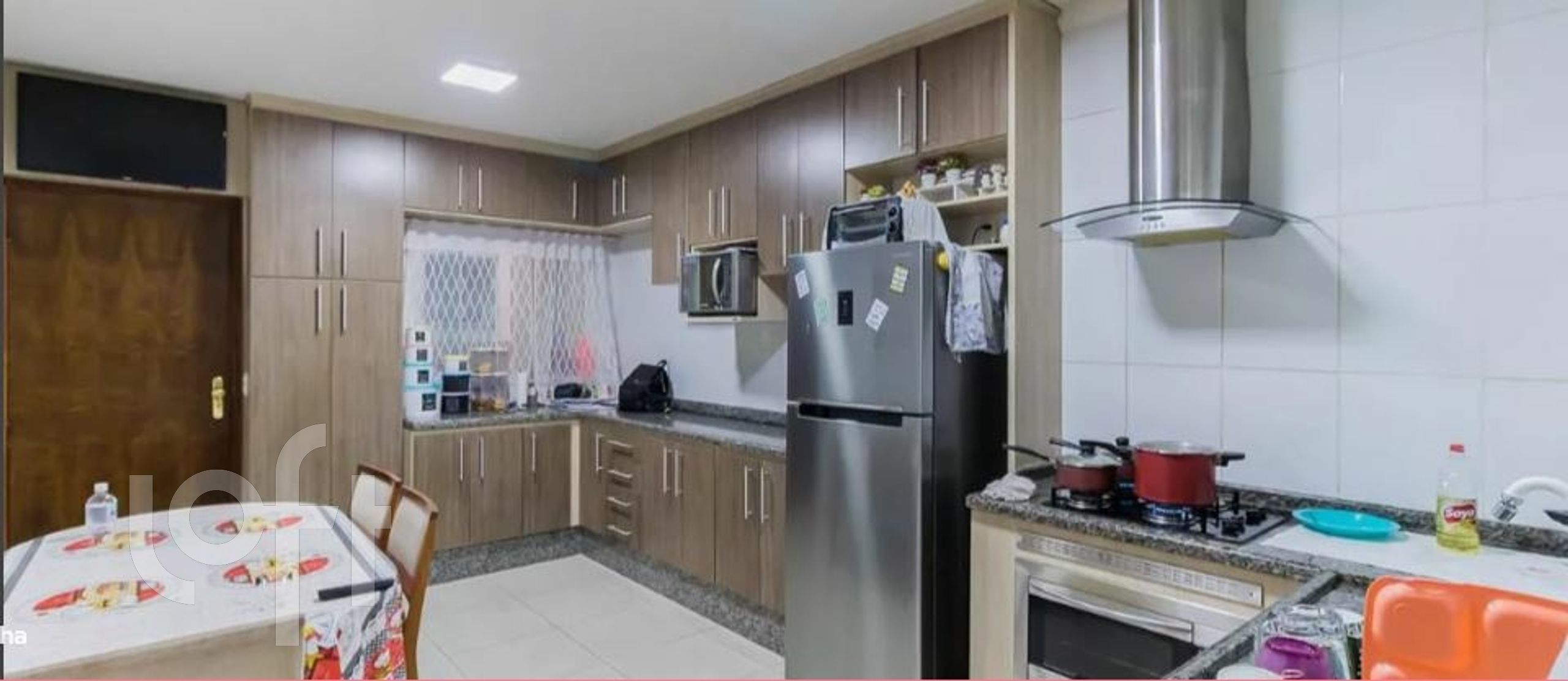 Casa à venda com 3 quartos, 140m² - Foto 4