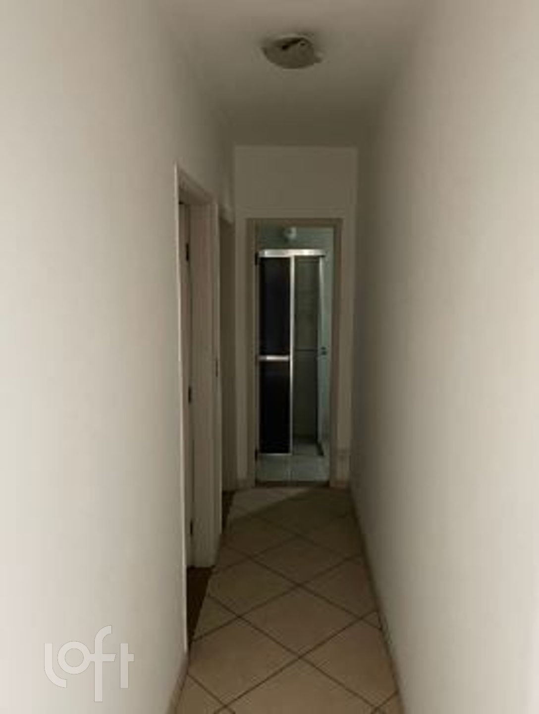 Apartamento à venda com 2 quartos, 82m² - Foto 2