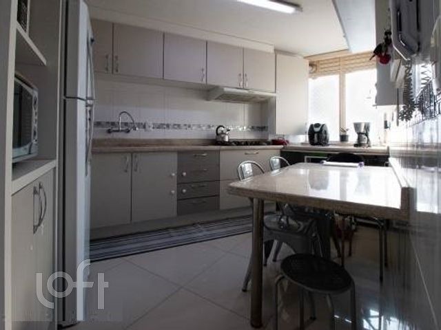 Apartamento com 130m², 2 dormitórios, 1 suíte, 2 vagas, Cristo Redentor em Porto Alegre