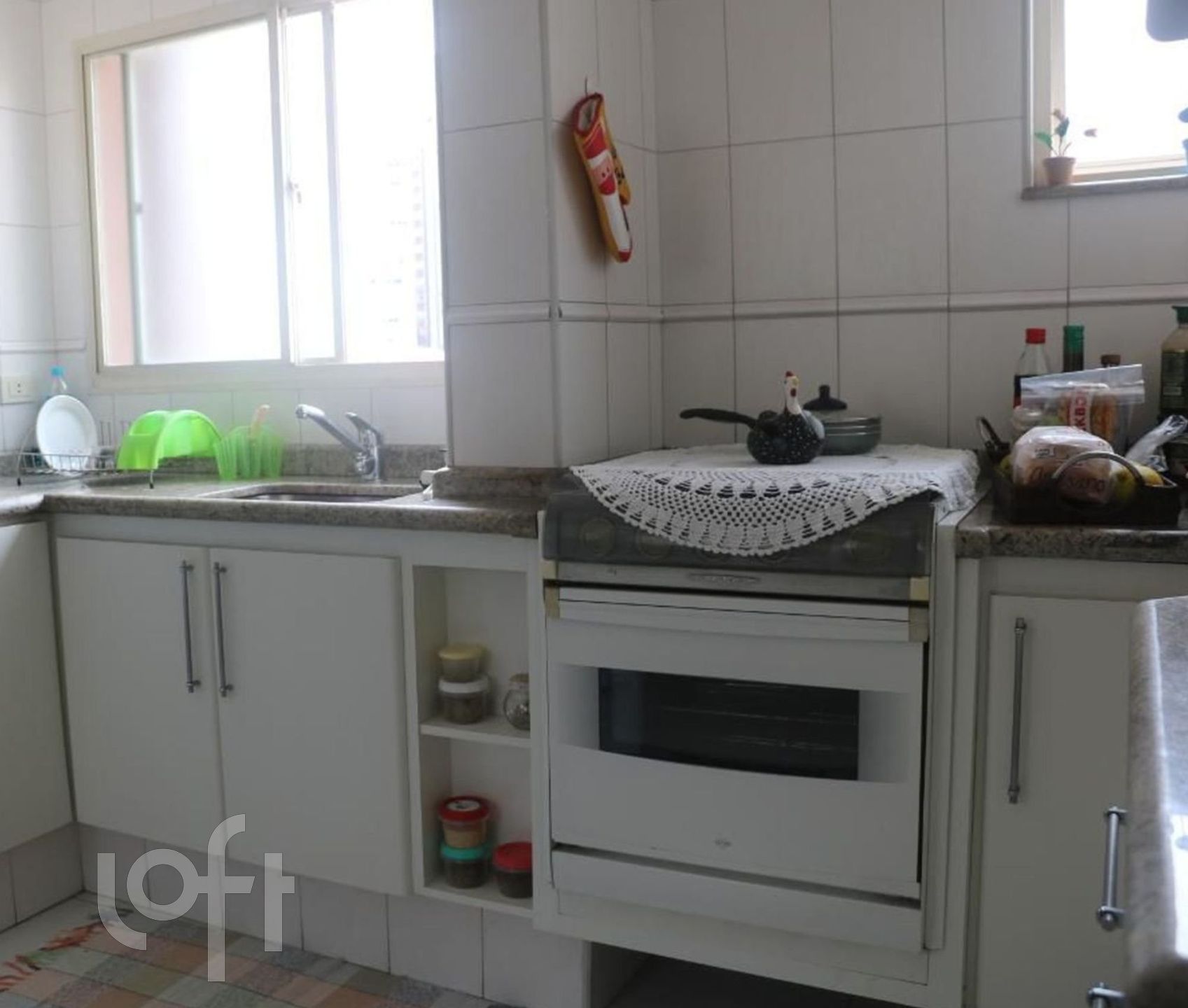 Apartamento à venda com 1 quarto, 80m² - Foto 11