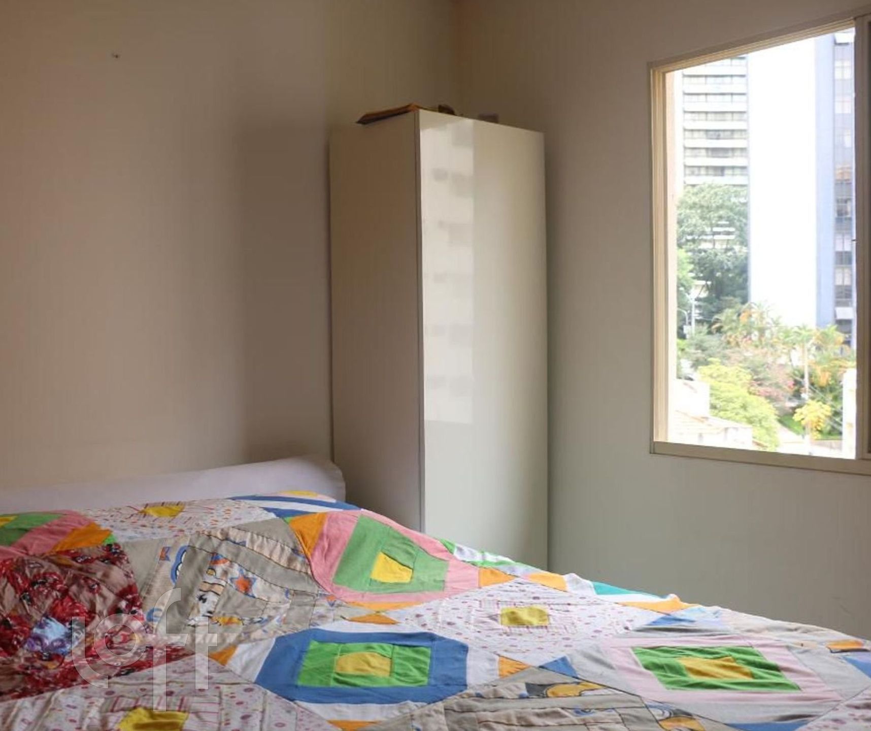 Apartamento à venda com 1 quarto, 80m² - Foto 4