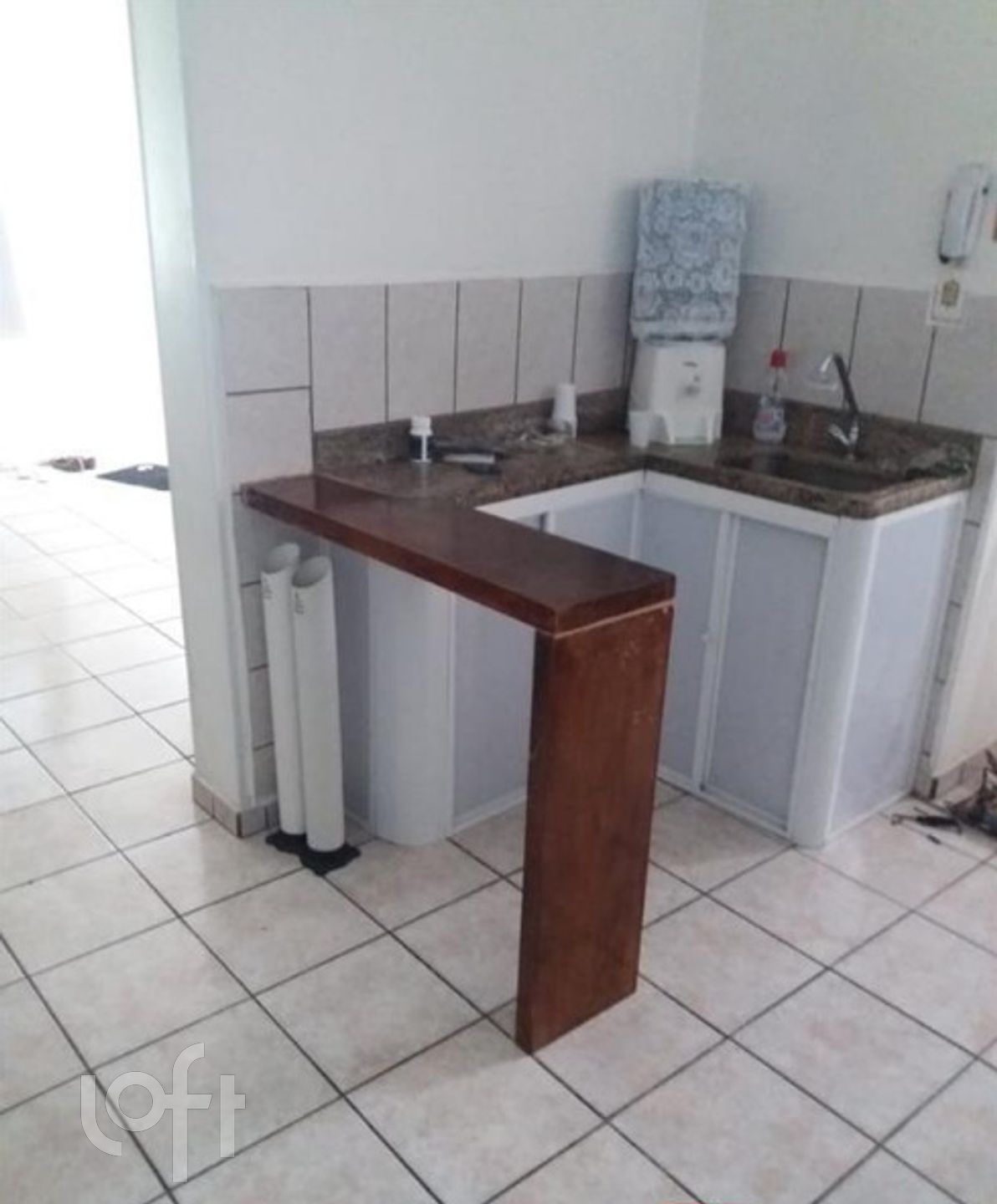 Casa à venda com 4 quartos, 130m² - Foto 2