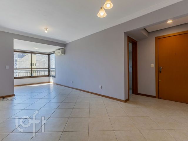 Apartamento com 84m², 3 dormitórios, 1 suíte, 1 vaga, Floresta em Porto Alegre
