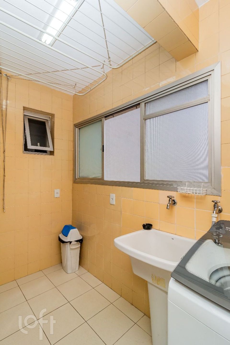 Apartamento à venda com 3 quartos, 83m² - Foto 26