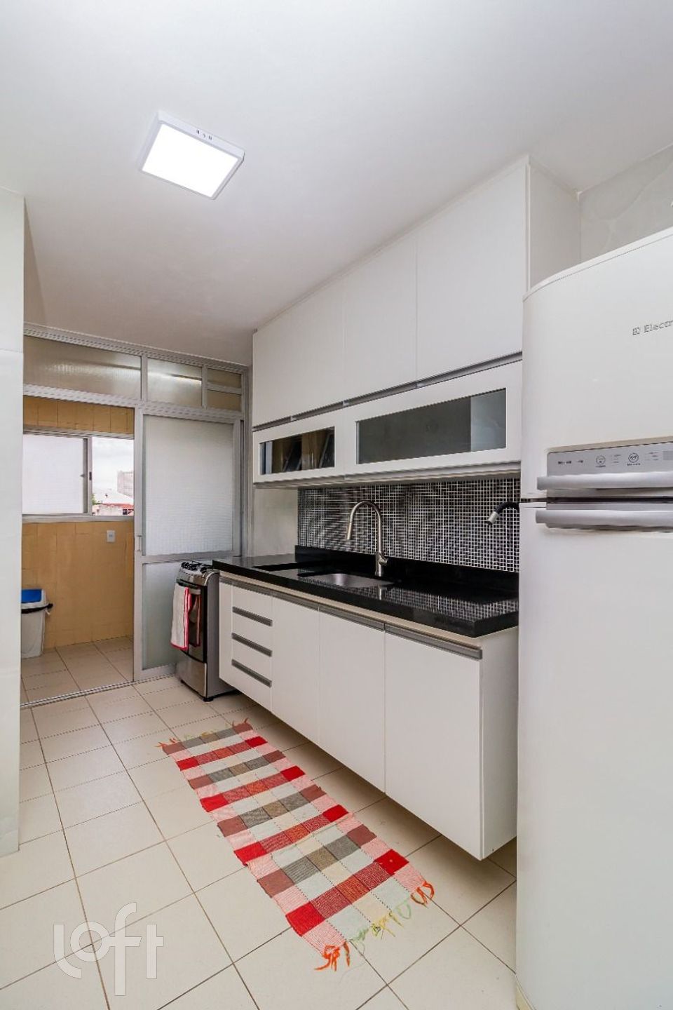 Apartamento à venda com 3 quartos, 83m² - Foto 20