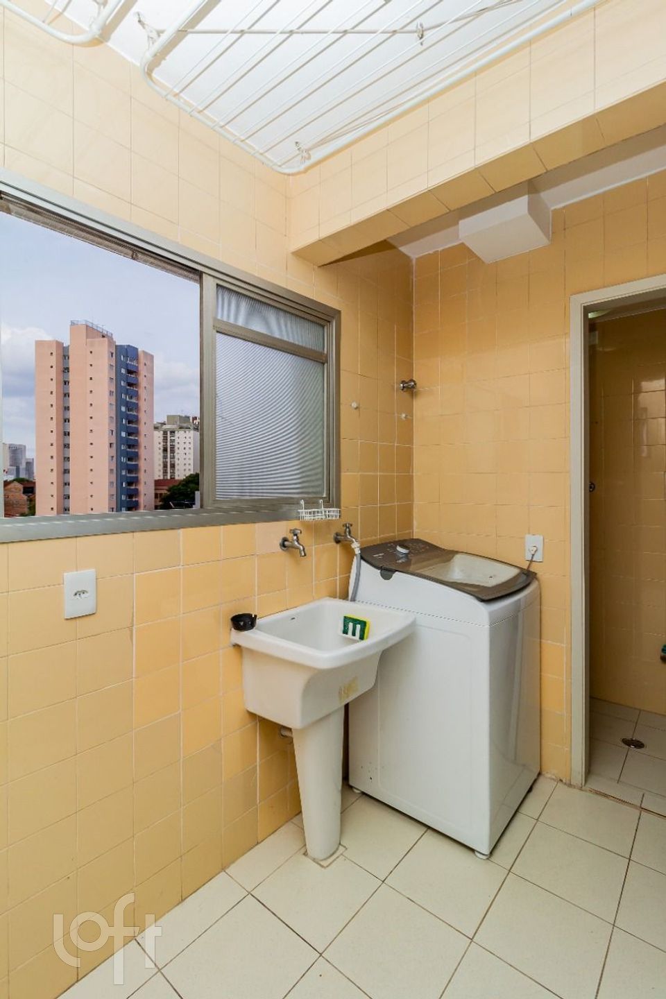 Apartamento à venda com 3 quartos, 83m² - Foto 25