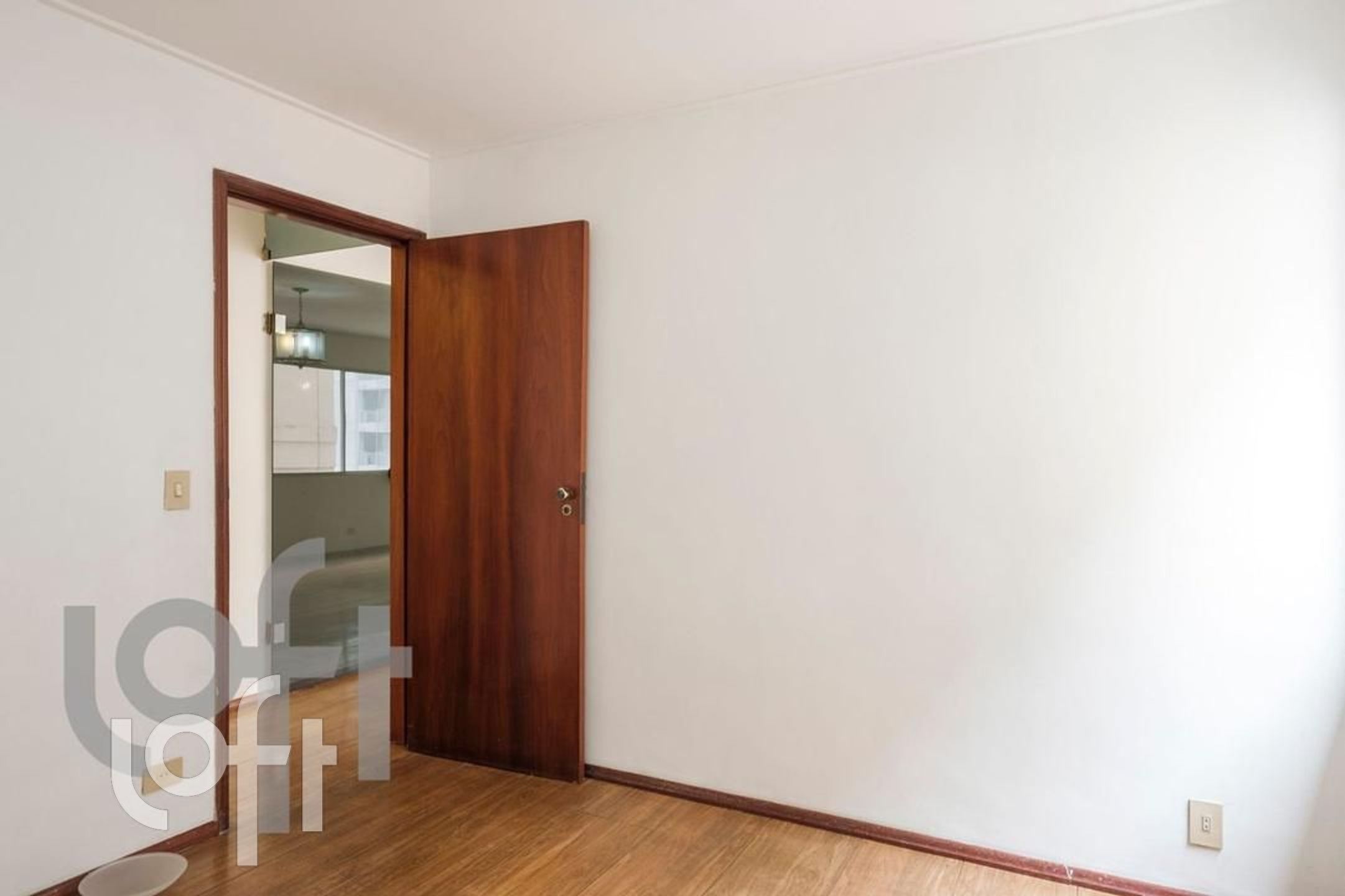 Apartamento à venda com 3 quartos, 120m² - Foto 11