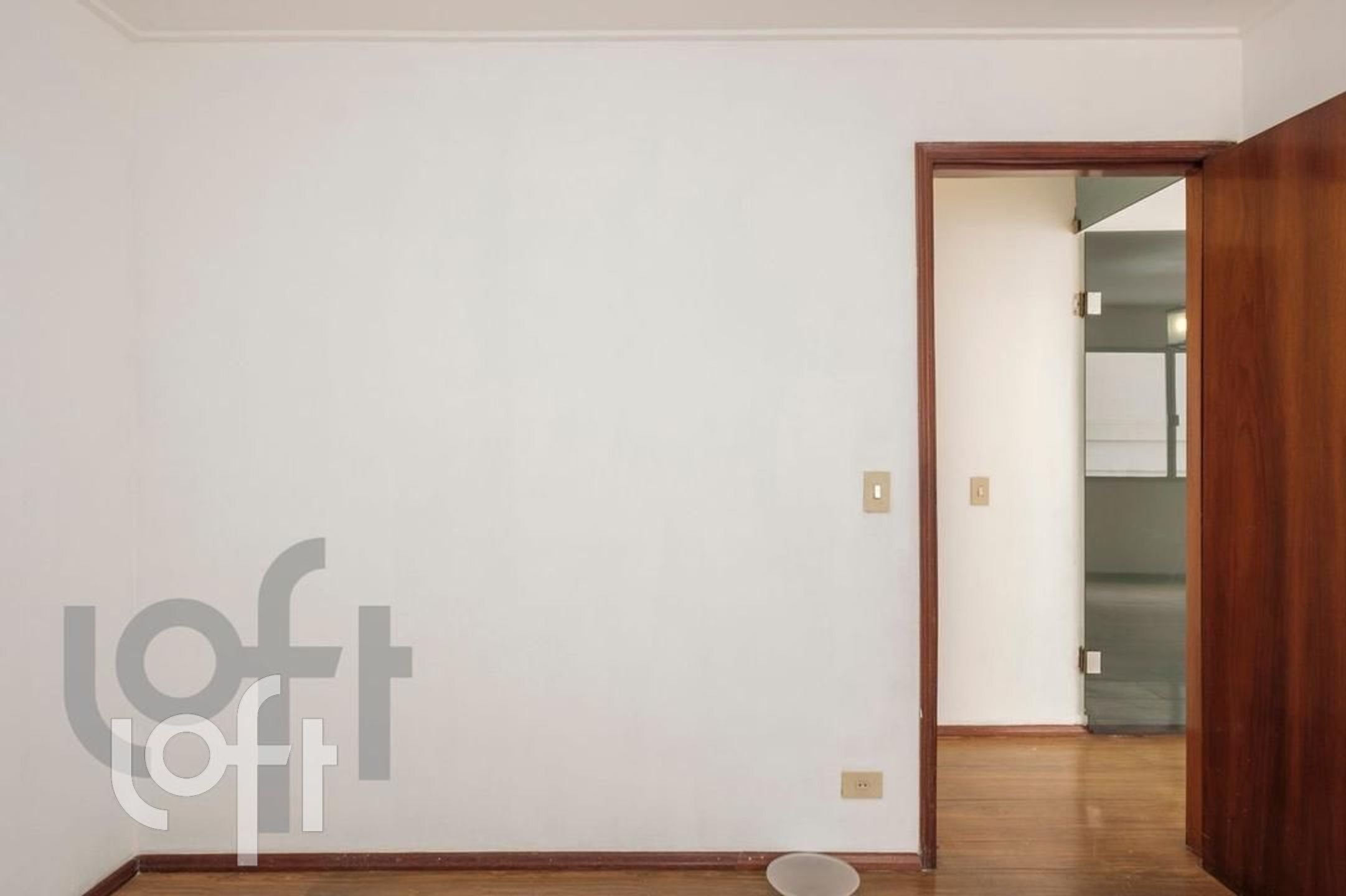 Apartamento à venda com 3 quartos, 120m² - Foto 4