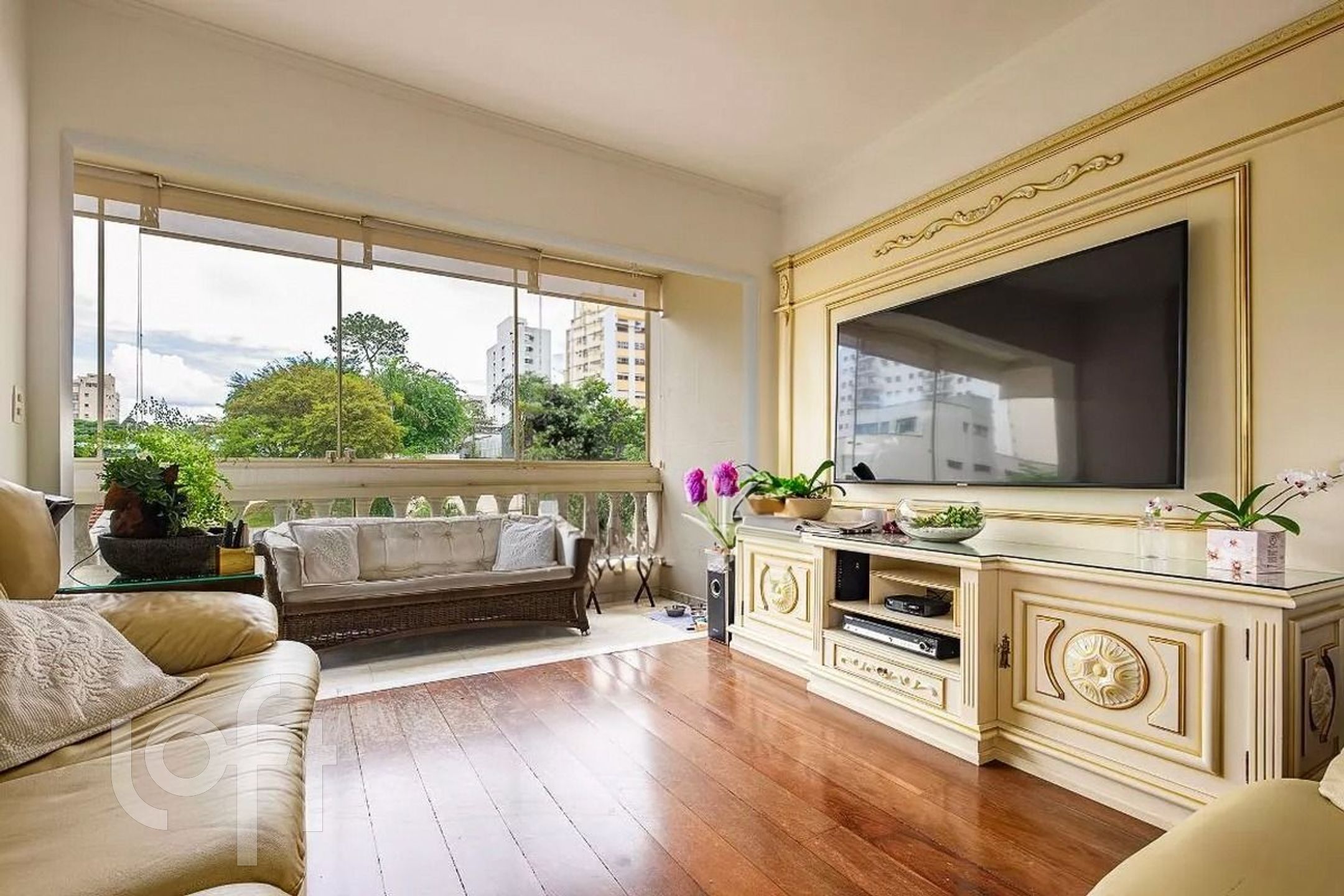 Apartamento no Jardim das Bandeiras, SP