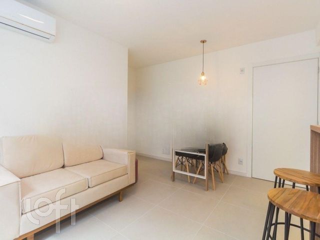 Apartamento com 38m², 1 dormitório, Santana em Porto Alegre