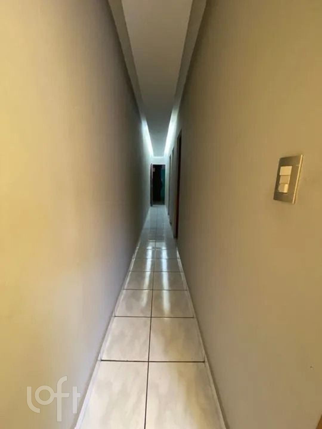 Casa à venda com 5 quartos, 105m² - Foto 17