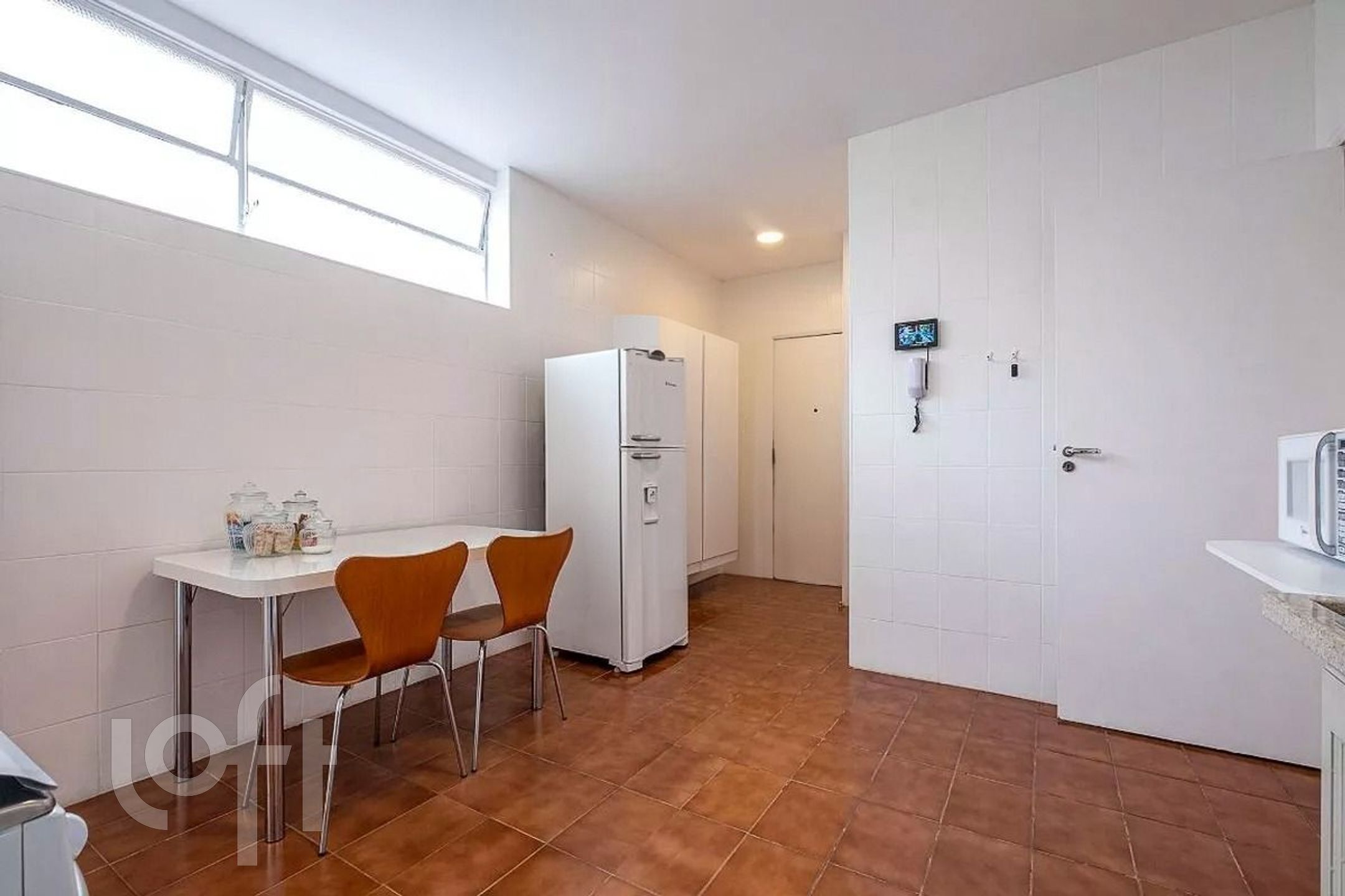 Apartamento à venda com 3 quartos, 160m² - Foto 9