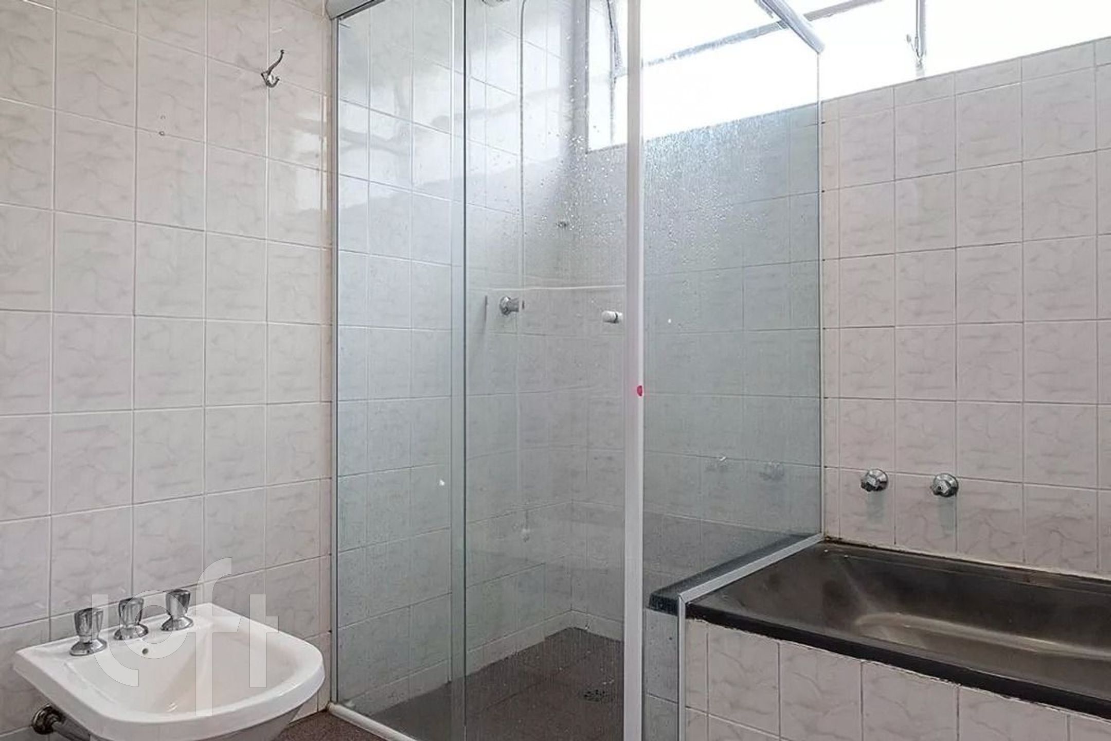 Apartamento à venda com 3 quartos, 160m² - Foto 23