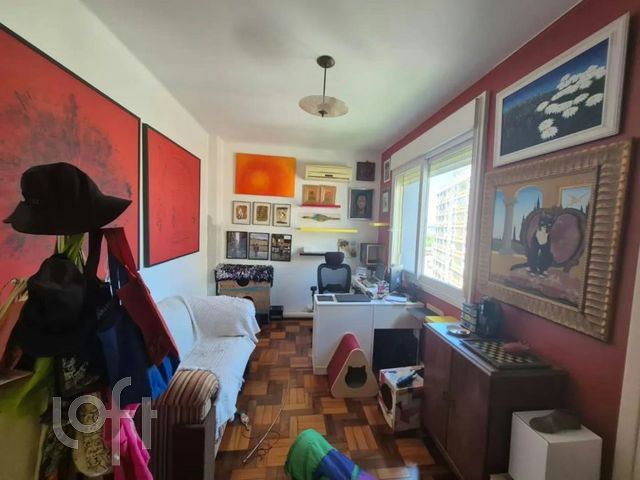 Apartamento com 100m², 2 dormitórios, Independência em Porto Alegre