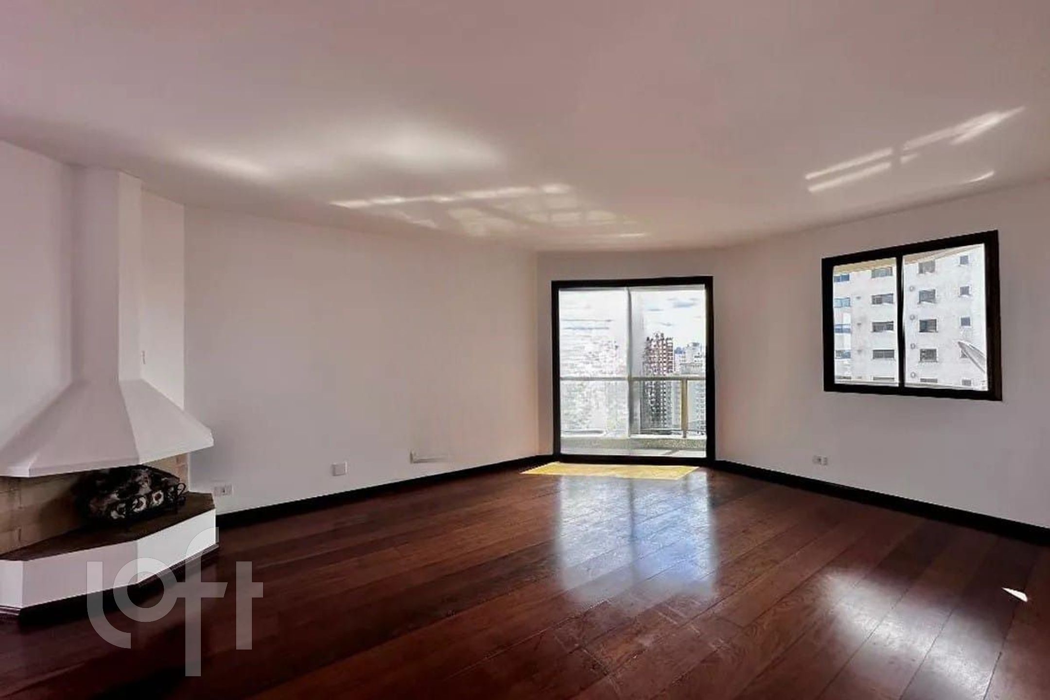 Apartamento à venda em Campo Belo com 161 m², 2 qu