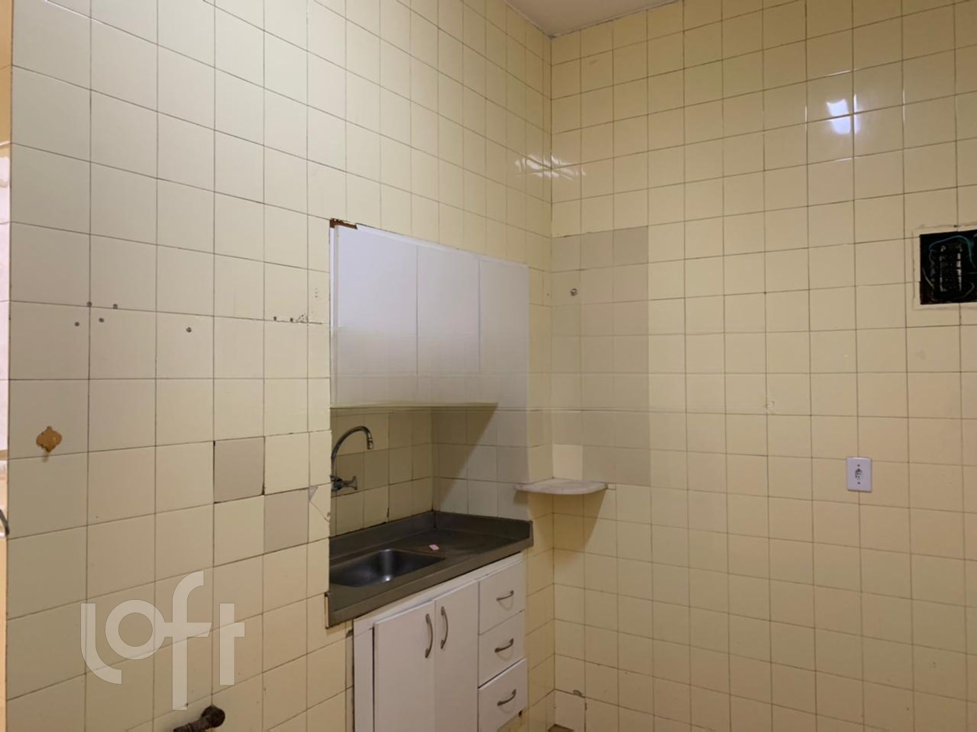 Apartamento à venda com 2 quartos, 77m² - Foto 19