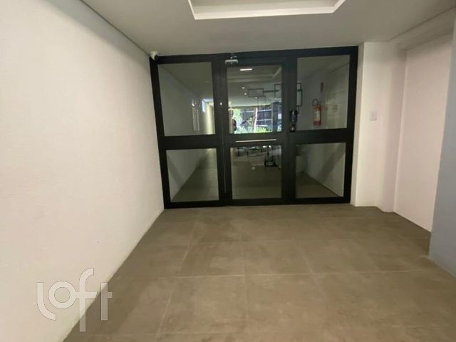 Apartamento com 45m², 1 dormitório, 1 vaga, Petrópolis em Porto Alegre